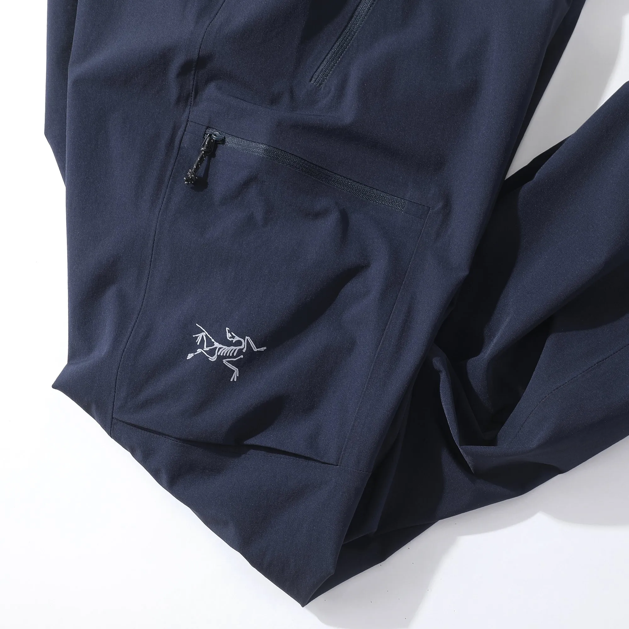 ARC’TERYX/ gamma New Arrival Breathable ！ ， Breathable， [3 ] & Versatile ：Black、Gray、Blue Size：M-3Xl M 97 68 106 L 99 71 110 x L 101 74 114 2xl 103 77 118 3xl 105 80 122 M 90-120 L 125-130 Xl 130-150 2Xl 150-170 3Xl 170-195
